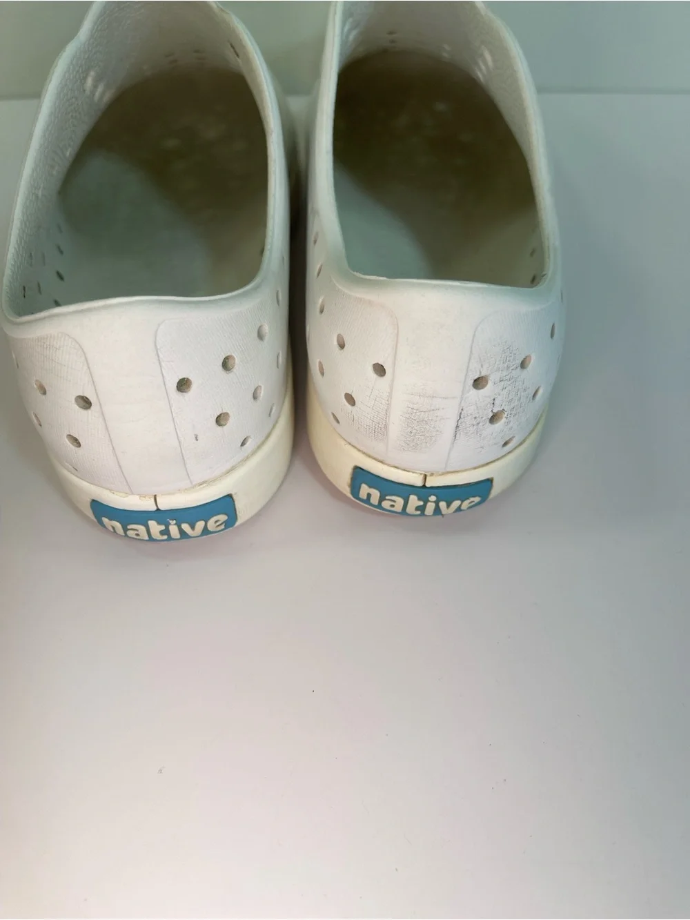 Native Kids Girls' Jefferson White Slip-On Shoes, Size J3 Water Shoe Slip On